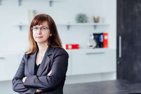Dr. Eva Maria Helm